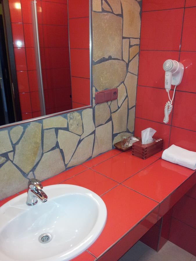 Hotel Vinopa Hustopeče Eksteriør billede